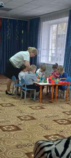 Сегодня на базе нашего детского сада прошло районное методическое объединение для воспитателей младших групп на тему " Конструктивно- модельная деятельность как один из методов развития младшего дошкольника" Прошел открытый показ ОД во второй младшей груп Сегодня на базе нашего детского сада прошло районное методическое объединение для воспитателей младших групп на тему " Конструктивно- модельная деятельность как один из методов развития младшего дошкольника" Прошел открытый показ ОД во второй младшей груп.